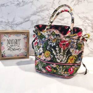 👗🎀Vera Bradley Drawstring Bag